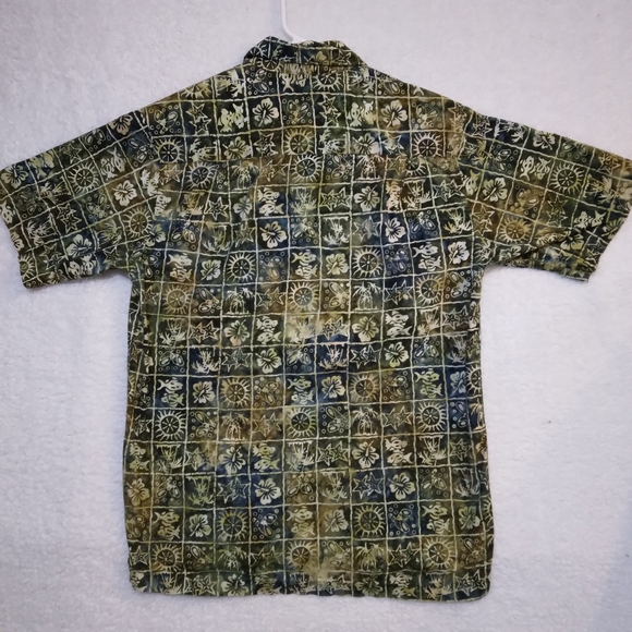 Island Mens Casual Button Down Shirt Size Medium - Picture 2 of 6